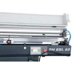 Automatic magazine-feeder for CNC lathe