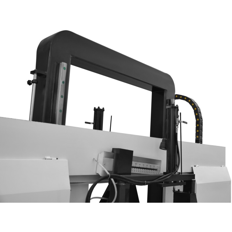Dual-Column Semi-Automatic Metal Bandsaw CORMAK H700 | Industrial Precision Saw | CORMAK