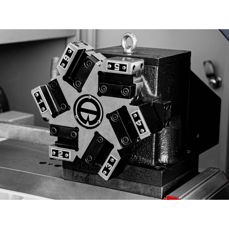 CNC Lathe CORMAK 320x750 Manual Chuck – Precision and Reliability | CORMAK