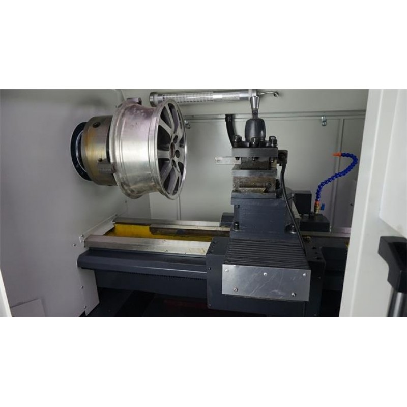 CNC Alloy Wheel Refurbishing Lathe CORMAK 28 inch – Precision CNC Machine | CORMAK