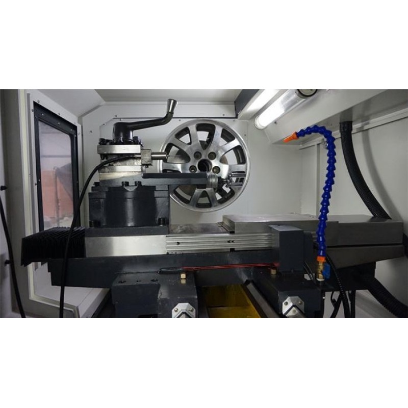 CNC Alloy Wheel Refurbishing Lathe CORMAK 28 inch – Precision CNC Machine | CORMAK