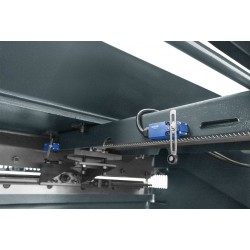 Hydraulic Guillotine Shears CORMAK SHARK 4x2500 NC | Industrial Metal Cutting | CORMAK