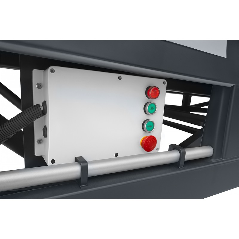Mobile Loading Ramp 8T Electric Lift | CORMAK