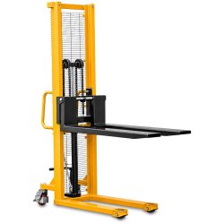 Manual Hydraulic Stacker CORMAK P716 700kg 1600mm | CORMAK