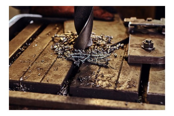 Industrial use of radial drilling machines